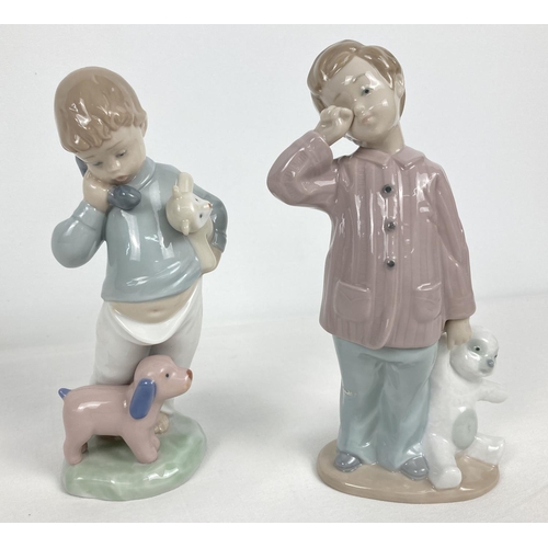 1146 - 2 retired Nao Spanish ceramic figurines of boys. 1990 