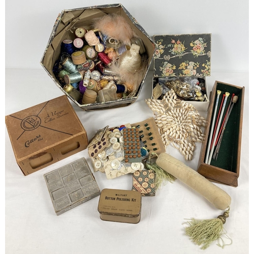 1298 - A collection of vintage sewing and haberdashery items in two Marshall & Snelgove hat boxes. Items in... 