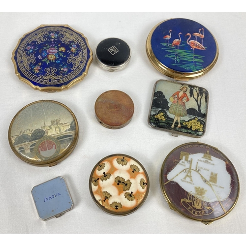 1269 - A collection of 9 vintage compacts in varying sizes and designs. To include examples by Stratton, Co... 