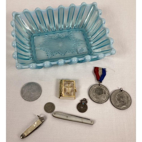 1302 - A blue Pearline Vaseline dish containing a quantity of assorted misc vintage items. To include: 2 x ... 