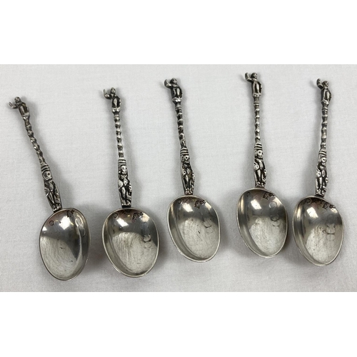 1068 - 5 Victorian silver Apostle style teaspoons. Hallmarked Sheffield 1895. Approx. 9.5cm long. Total wei... 