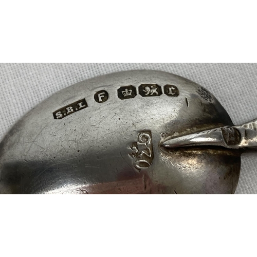 1068 - 5 Victorian silver Apostle style teaspoons. Hallmarked Sheffield 1895. Approx. 9.5cm long. Total wei... 