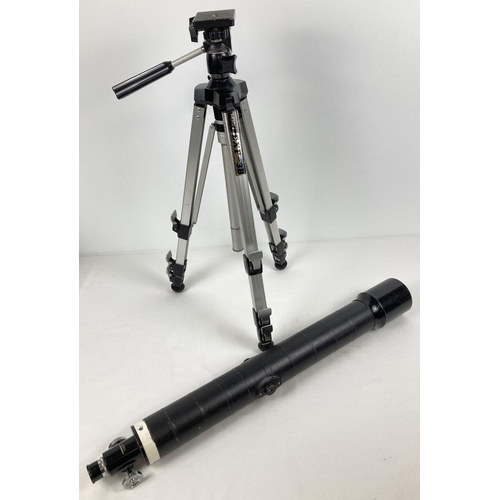 1130 - A vintage Lumex, Japan, telescope with a, Exelas tripod stand, model EXF-3B.