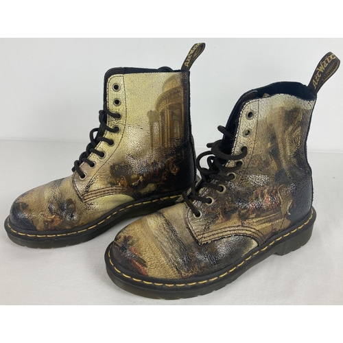 16 - A pair of Dr Martens Limited Edition JMW Turner Carthaginian ankle boots. Size 4, unboxed. In lightl... 