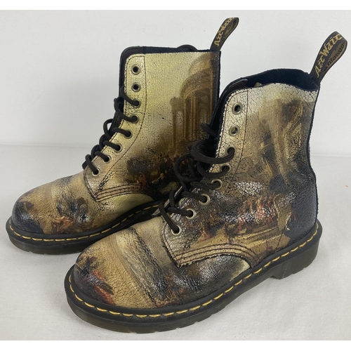 16 - A pair of Dr Martens Limited Edition JMW Turner Carthaginian ankle boots. Size 4, unboxed. In lightl... 