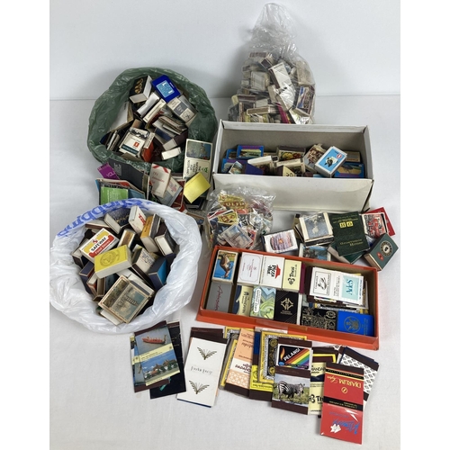 161 - Phillumeny Collection - A quantity of assorted vintage matchboxes, books and labels.