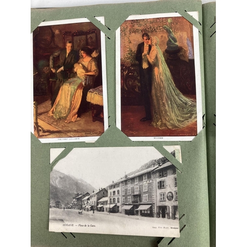 265 - 4 Victorian & vintage postcard albums containing a quantity of assorted cards (2 empty).