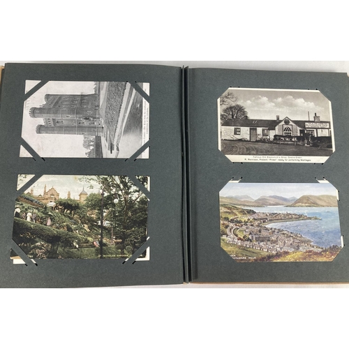 265 - 4 Victorian & vintage postcard albums containing a quantity of assorted cards (2 empty).