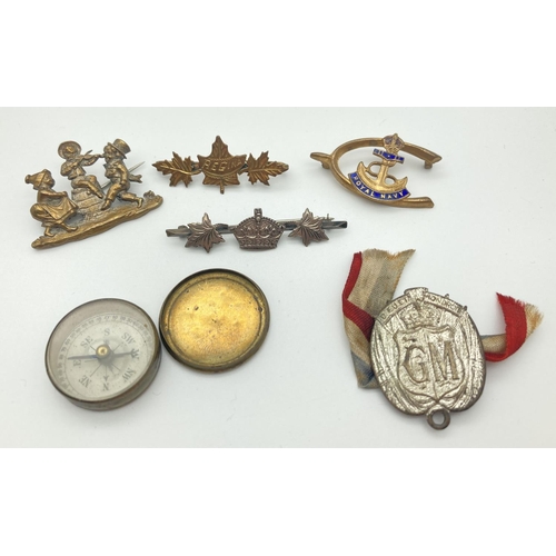 1074 - A collection of sweetheart brooches to include silver, in varying sizes and conditions. Together wit... 