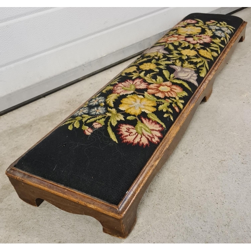 1478 - A late 19th century Queen Anne mahogany slope topped low footstool/prayer stool. With floral embroid... 