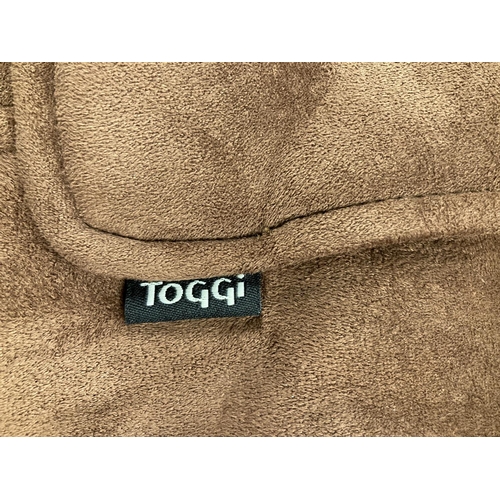 70 - A ladies brown faux suede duffle coat by Toggi. Front zip and toggle fastening. With 2 front pockets... 