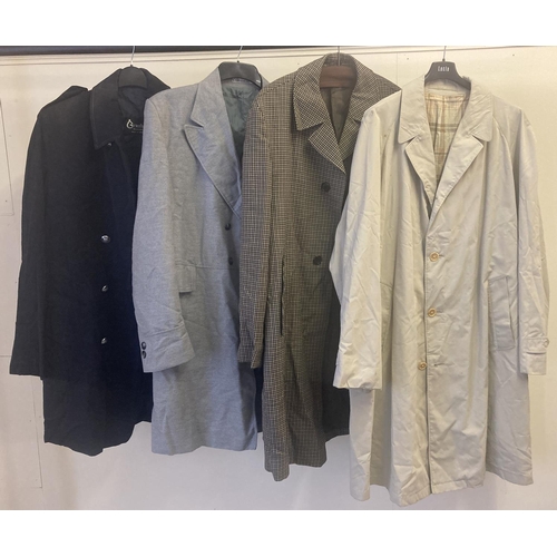 312 - 4 men's vintage 3/4 length coats, in varying styles and sizes.