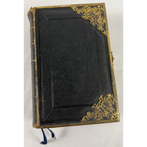 1266 - A vintage leather bound book of Common Prayer with decorative brass corners and catch. Printed by Ge... 