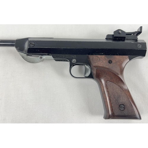 73 - A cased Panther Standard .177 rifled barrel air pistol. Complete with 2 tins of pellets. In working ... 