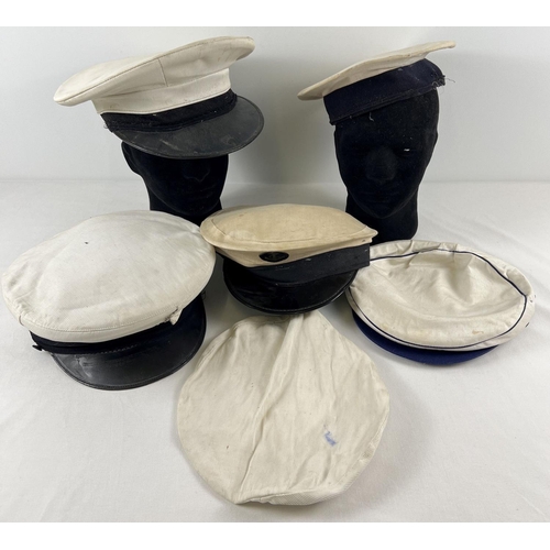 216 - A collection of 6 assorted vintage Naval style hats to include peaked caps.