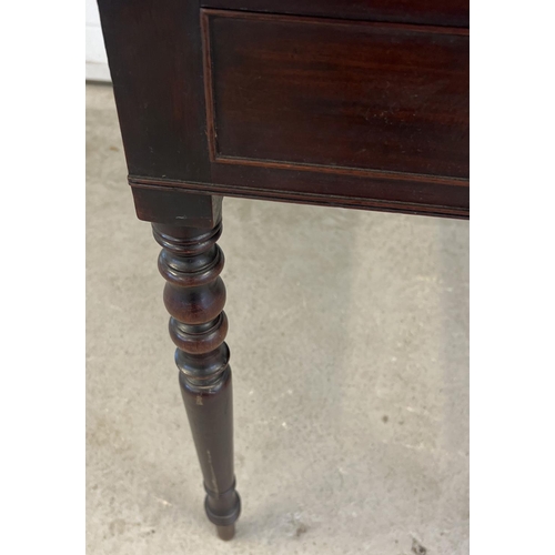 1330 - An antique mahogany Pembroke table with turned legs and drawer. Fully extended approx. 110 x 91cm.