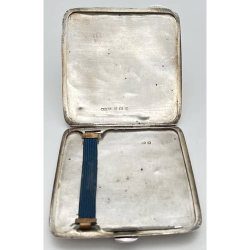 1124 - A vintage silver cigarette case with engine turned decoration to front and back. Square cartouche to... 