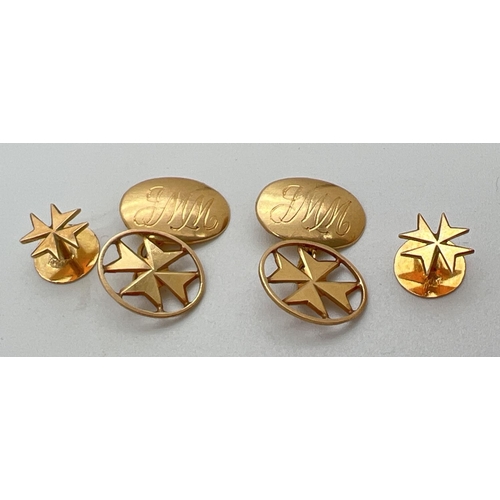 1004 - A pair of vintage yellow gold Maltese cross cuff links and 2 matching shirt studs. Indistinct marks ... 