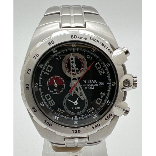 1113 - A men's 190056 chronograph wristwatch by Pulsar. stainless steel strap and case. Black face with sil... 