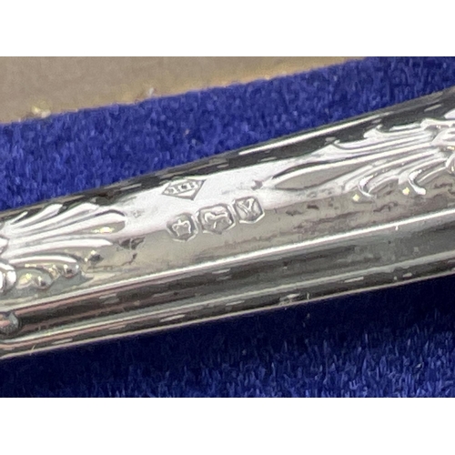 1129 - A 1960's boxed silver handled butter knife, fully hallmarked to handle. For Sheffield 1966 with HB m... 