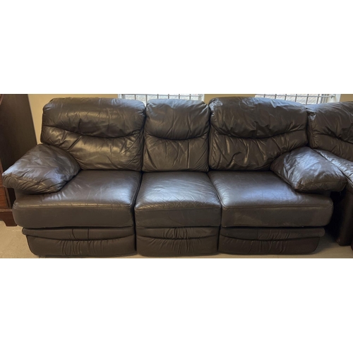 1301 - A large modern brown leather 3 seater settee with reclining end seats (lever activated).