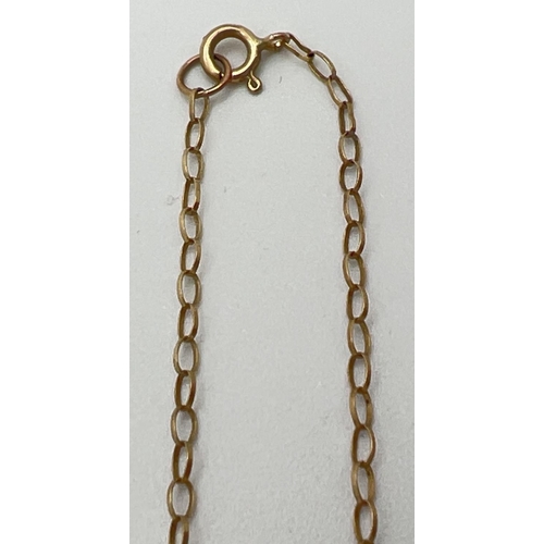 29 - A 20 inch 9ct gold fine belcher chain with spring clasp. Clasp stamped 