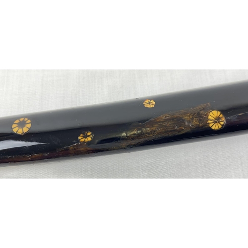 1264 - A Muromachi Japanese Wakizashi sword with : urushi black saya/scabbard with seashell motifs. Handle ... 