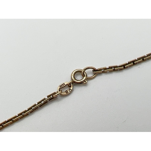 1045 - An 18 inch 9ct gold octagonal box chain necklace with spring clasp. Total weight approx. 5.6g. Full ... 