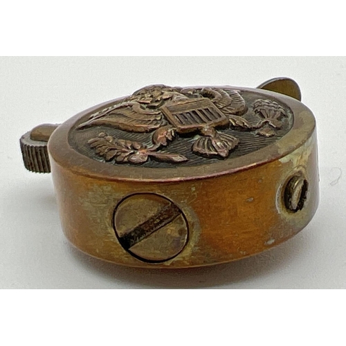 1340 - A small vintage brass lighter looks to have been made from military buttons, possibly trench art. Wi... 