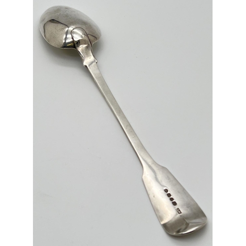 1213 - A large George IV William Chawner Georgian silver fiddleback serving spoon with engraved fox motif t... 