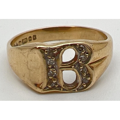 94 - A 9ct gold, B initial ring set with 8 small diamonds. Fully hallmarked inside band. Ring size N, tot... 