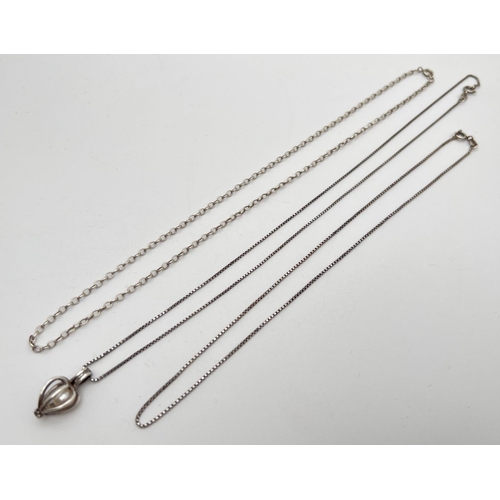 1040 - 2 silver chains together with a silver pendant necklace. A 16 inch box chain with spring clasp, an 1... 