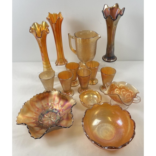 1197 - A collection of vintage Carnival/iridescent glass, in varying colours and designs. To include Large ... 