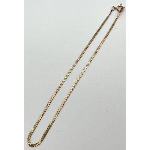 1073 - A small 9ct gold 10