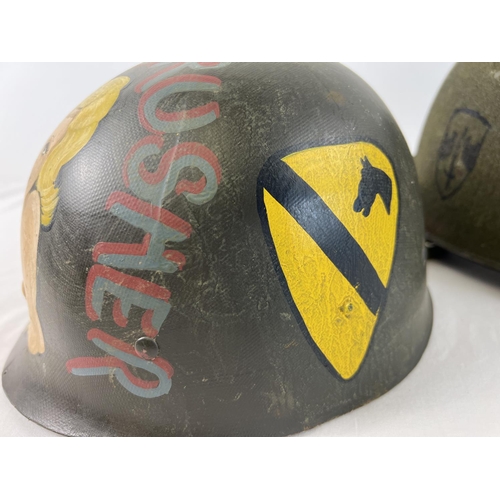 1171 - US M1C airborne/paratrooper helmet body with M1 infantry liner, used in the Vietnam War. The shell i... 