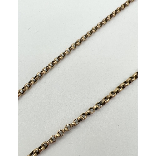 1084 - A 9ct gold belcher chain with engine turned push clasp, for scrap or repair. Total weight approx. 5.... 