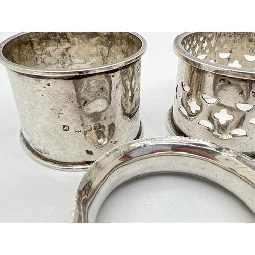 1125 - 3 vintage silver napkin rings, all fully hallmarked. A heavy silver ring with pierced detail, a ring... 