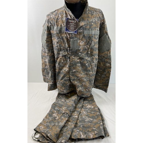 1234 - A New with tags US Army combat uniform jacket and trousers in UCP Delta pattern (Universal Combat Pa... 