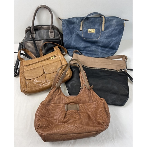 1457 - 5 handbags in various sizes and designs. To include brown leather snakeskin pattern shoulder bag by ... 