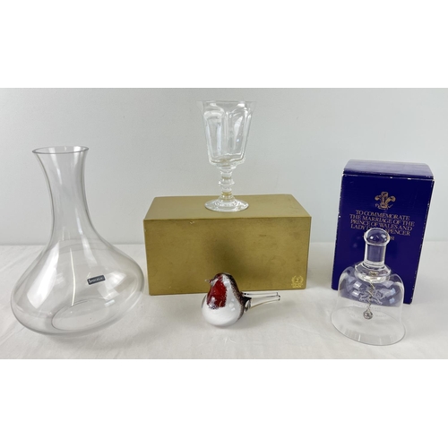 1304 - 3 boxed clear glass items together with a Teign Valley glass robin ornament/paperweight. Boxed items... 