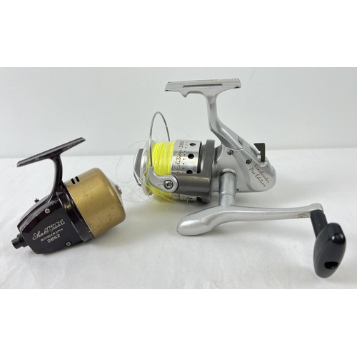 2 fishing reels. A vintage Noris Shakespeare Wonderspin 2662 closed face  reel together with a Okuma