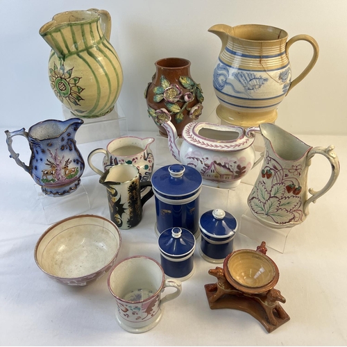 1183 - A box of antique and vintage ceramics in various sizes and conditions, many a/f. To include Sunderla... 