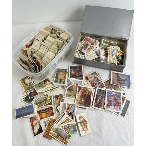 111 - 2 tubs of vintage tea cards and S.P C.K. Christian gift cards, from various series. To include Inven... 