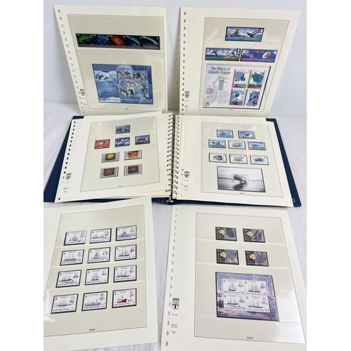 76 - British Antarctic Territory - complete album of stamps, miniature sheets and presentation sheets fro... 