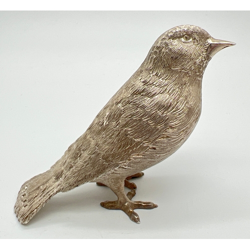 1227 - A vintage cast silver model of a song bird, hallmarked for Garrard & Co, London 1979. Approx. 7cm ta... 