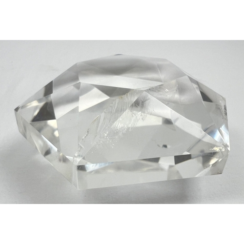 1305 - A 1.1 kg cut and polished natural clear quartz star with natural inclusions and rainbow reflections.... 