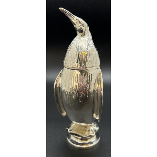 1189 - A heavy silver plated sugar sifter modelled as a penguin, with screw top lid and plastic liner. Appr... 