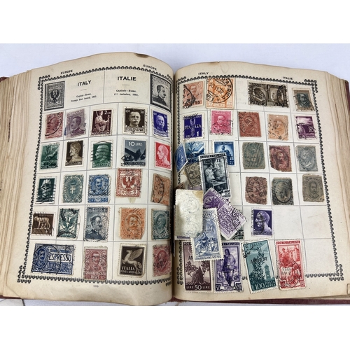 122 - An early to mid 20th century Victory stamp album of British & world stamps together with a small Sta... 