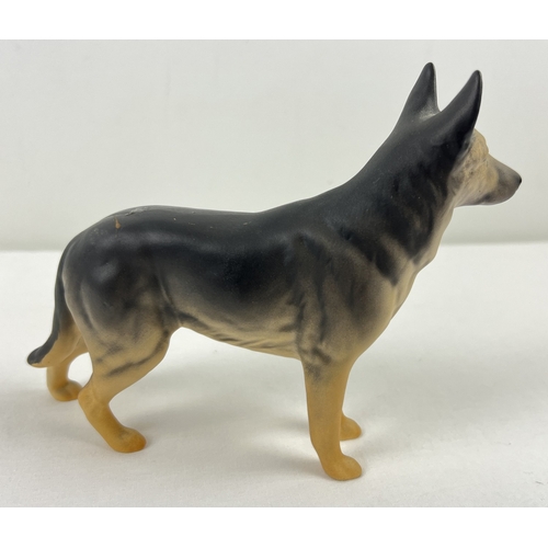 1207 - A Beswick ceramic Alsatian 