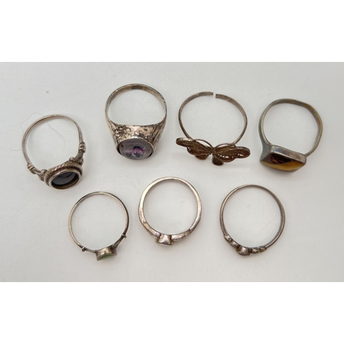 125 - 7 silver and white metal rings, mostly stone set. To include onyx oval ring, blue john oval signet r... 